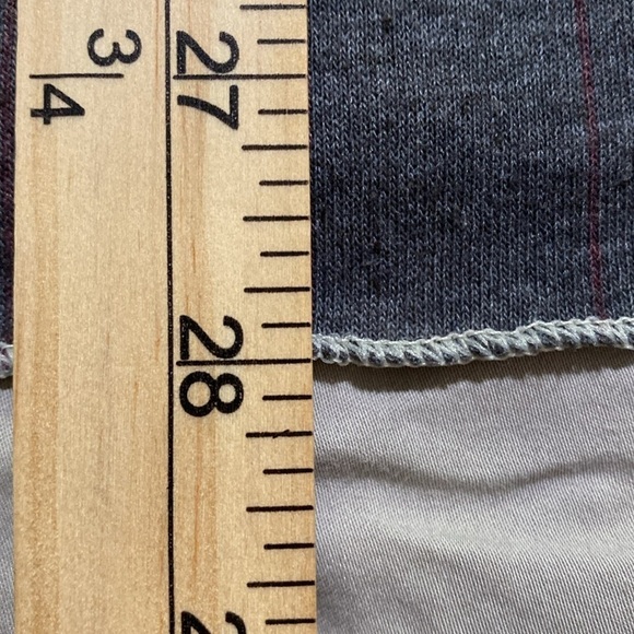 Cincinnati Reds men’s tshirt size X-Large - Picture 6 of 8